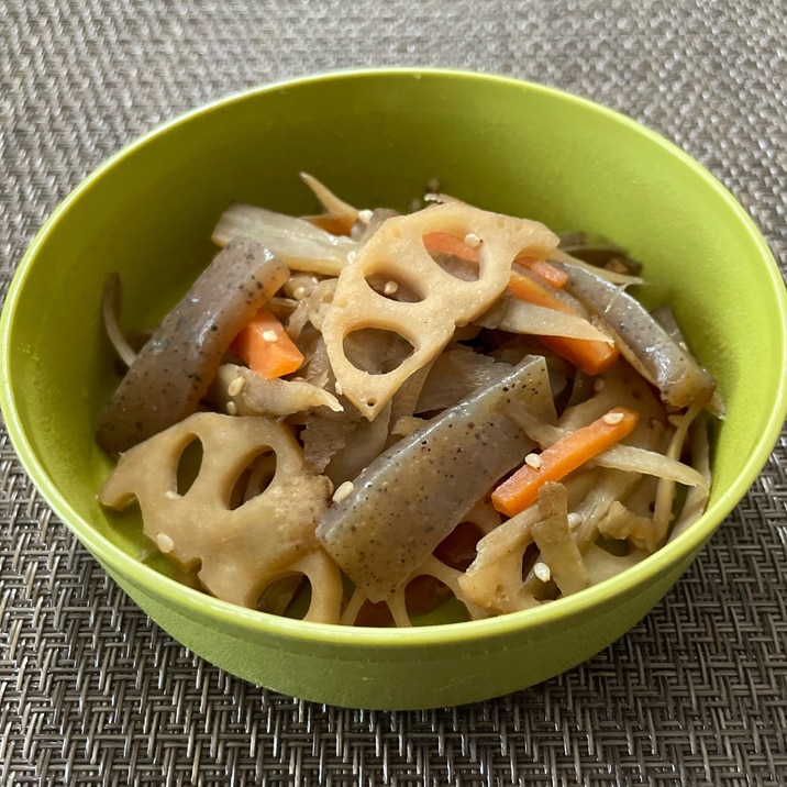 シャキシャキ蓮根とごぼうのきんぴら